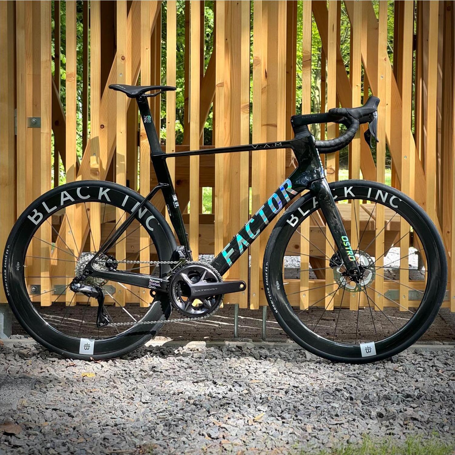 Factor ostro vam cestny aerobicykel