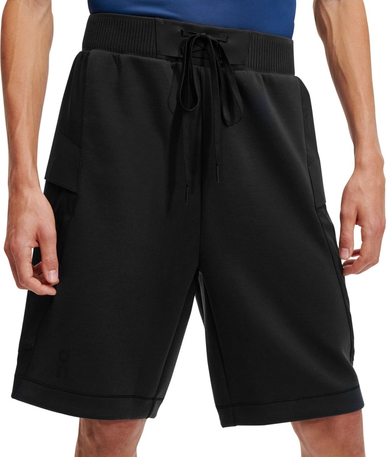 On movement shorts black 1 1152215
