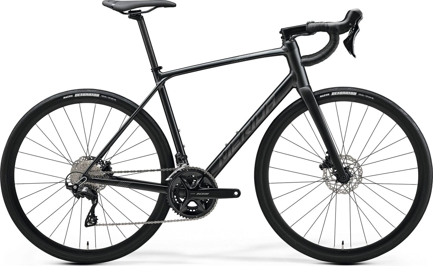 SCULTURA ENDURANCE 400 matna cierna cestny bicykel