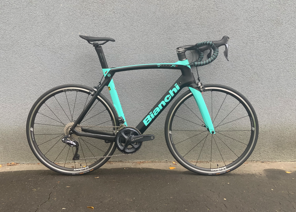 Bianchi Oltre XR4 Ultegra Di2 11sp - custom Aero road bike