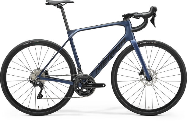 MERIDA SCULTURA ENDURANCE 4000 Cestný karbonový bicykel