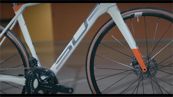 SUPERIOR X-ROAD Team Elite Di2 Silniční kolo