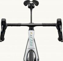 Factor ostro vam cestny bicykel1