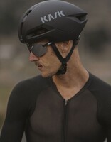 Kask nirvana prilba