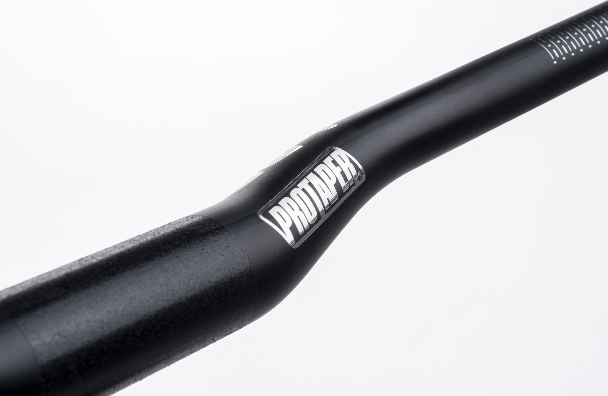 Protaper C12 carbon horské riadidlá cierne2